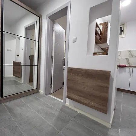 Vlasic Hana Apartment *